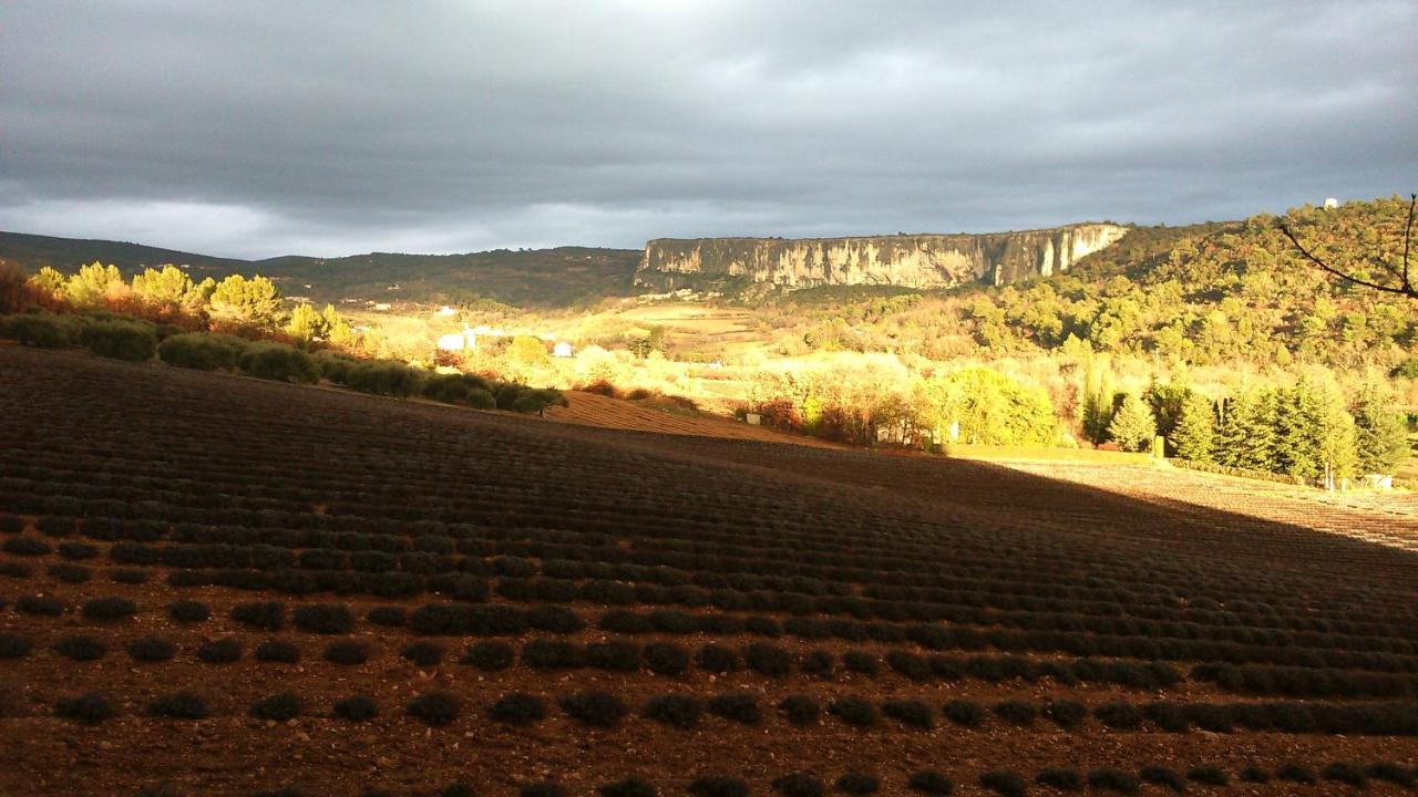 Les Vallons Holiday Home Lioux Exterior foto